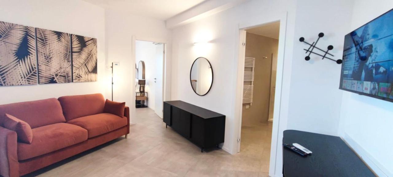 Marisabella Suite Spa 5 Bari Bagian luar foto