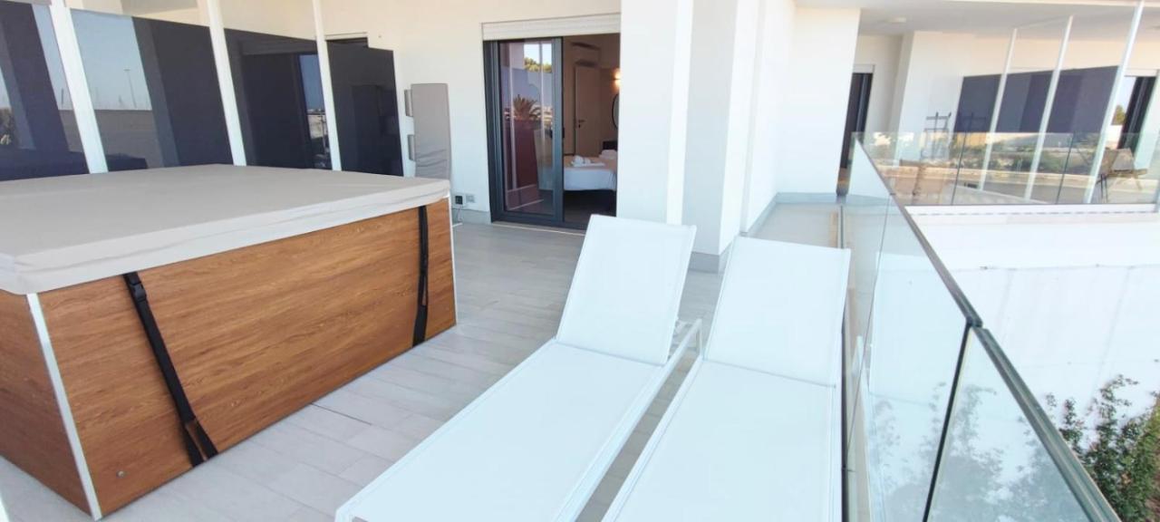 Marisabella Suite Spa 5 Bari Bagian luar foto